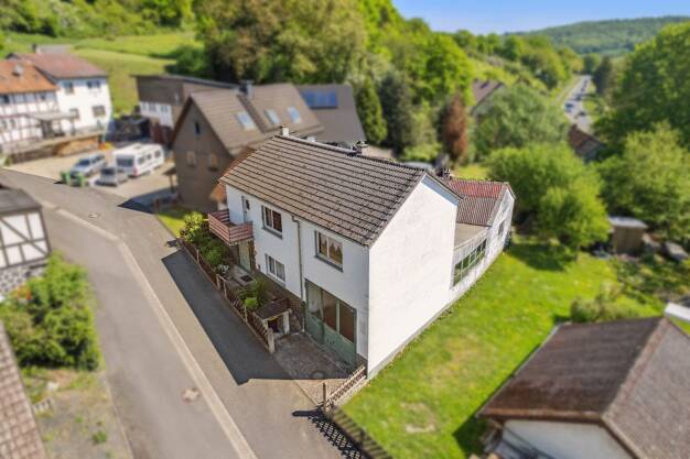 Einfamilienhaus zum Kauf 175.000 € 6 Zimmer 141,9 m² 275 m² Grundstück Eckartsborn Ortenberg 63683