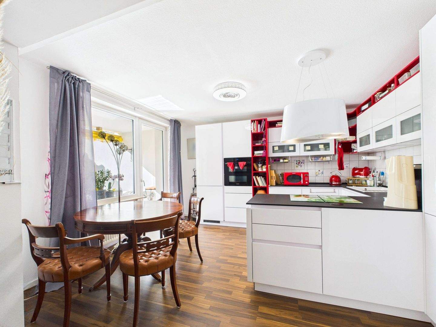 Immobilie in Stetten - Bezugsfreies, energetisch saniertes 1-2-Familienhaus mit PV-Anlage und Speicher - Bild 1