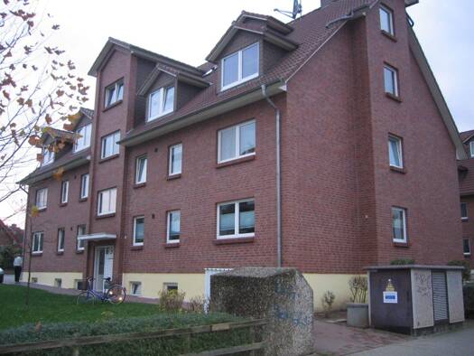 Wohnung zur Miete 340 € 1,5 Zimmer 42 m² Geschoss 1/3 frei ab sofort Boizenburg Boizenburg/Elbe 19258