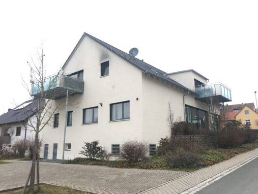 Wohnung zur Miete 540 € 2 Zimmer 64,4 m² Mühlgasse 34 Lonnerstadt 91475