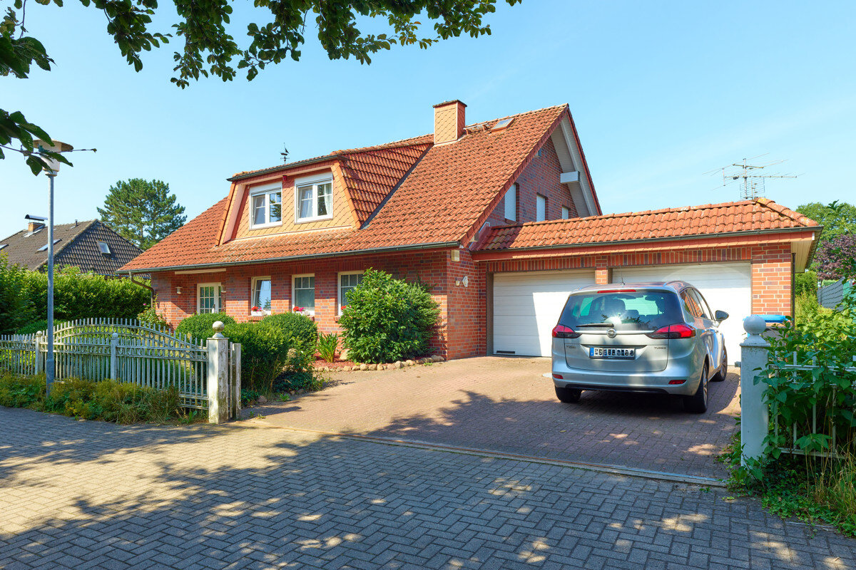 Einfamilienhaus zum Kauf 589.000 € 6 Zimmer 205 m²<br/>Wohnfläche 1.113 m²<br/>Grundstück Thieshope Brackel / Thieshope 21438