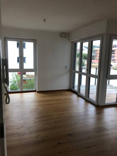 Wohnung zur Miete 850 € 2 Zimmer 71 m² 1. Geschoss Deggendorf Deggendorf 94469