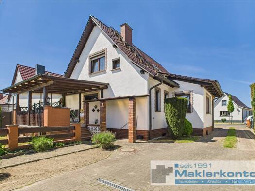 Einfamilienhaus zum Kauf 297.200 € 7 Zimmer 201 m² 969 m² Grundstück Dargun 17159