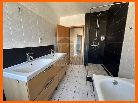 Wohnung zur Miete 816 € 4 Zimmer 116,5 m² 3. Geschoss frei ab sofort Franz-Mehring-Straße 28 Innenstadt Gera 07545