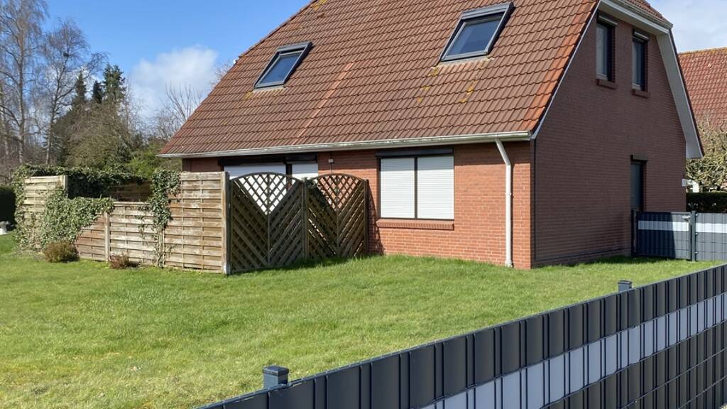 Einfamilienhaus zur Miete 990 € 5 Zimmer 135 m² 775 m² Grundstück Pewsum Krummhörn / Pewsum 26736
