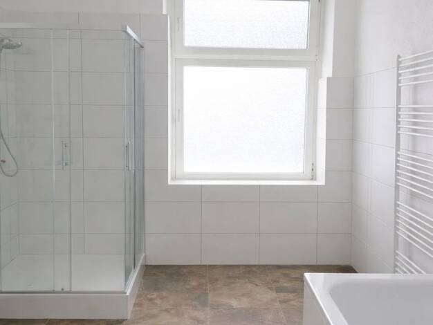 Wohnung zur Miete 970 € 4 Zimmer 105 m² 1. Geschoss Langerfelder Straße 108 Langerfeld Wuppertal 42389