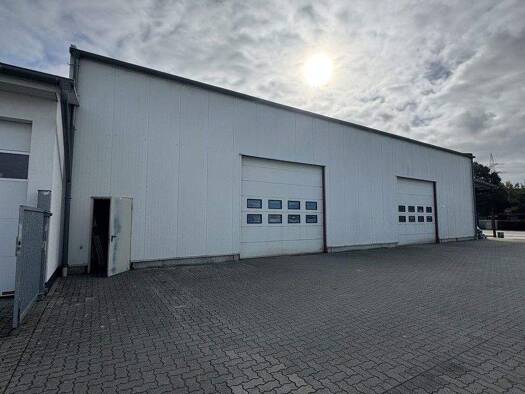 Lagerhalle zur Miete provisionsfrei 2.125 € 363 m² Lagerfläche Carl-Friedrich-Wilhelm-Borgward-Str. 4 Uphusen Achim 28832