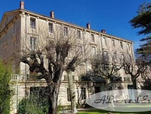 Schloss zum Kauf 1.740.000 € 32 Zimmer 1.450 m² 2.938 m² Grundstück Allées Paul Riquet Béziers 34500