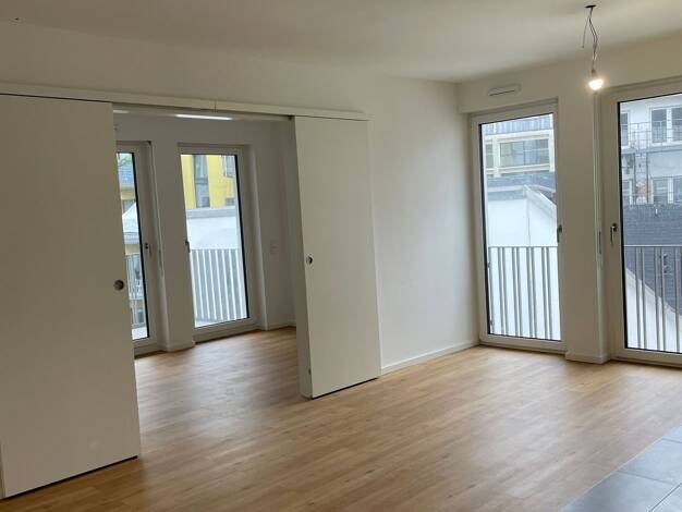 Terrassenwohnung zur Miete 1.240 € 3 Zimmer 73,3 m² 4. Geschoss frei ab sofort Moselstraße 43 Bahnhofsviertel Innenstadt I 60329