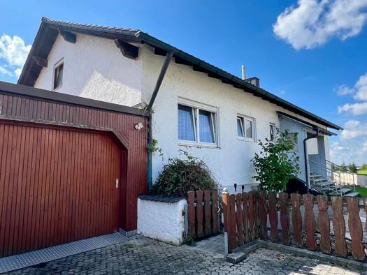 Einfamilienhaus zum Kauf 450.000 € 7 Zimmer 204 m² 762 m² Grundstück Abensberg Abensberg 93326