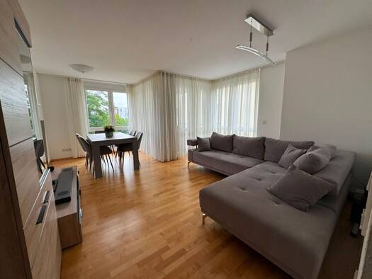 Wohnung zur Miete 650 € 2 Zimmer 60 m² Geschoss 2/4 frei ab sofort Saarlouis Saarlouis 66740