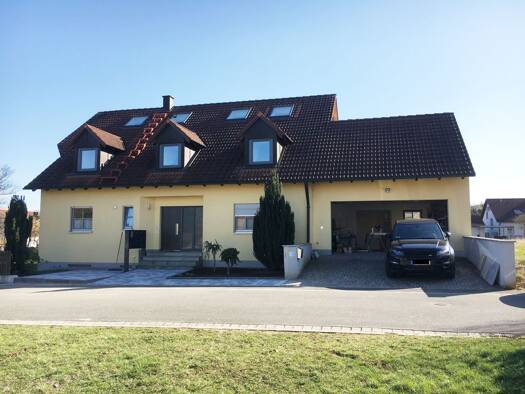 Wohnung zur Miete 790 € 2 Zimmer 79 m² 1. Geschoss frei ab 01.01.2027 Berg Berg bei Neumarkt in der Oberpfalz 92348