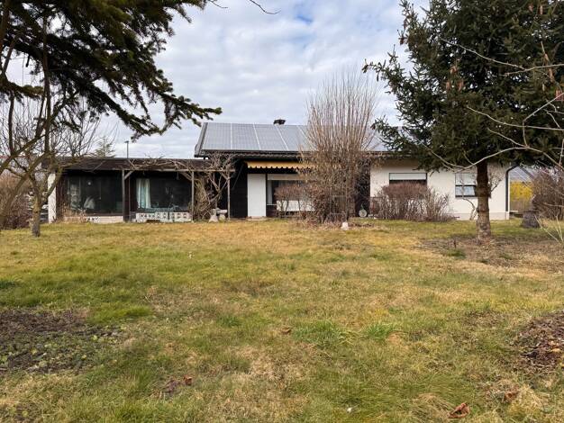 Haus zum Kauf 4 Zimmer 143 m² 950 m² Grundstück Wald a. d. Alz Garching an der Alz 84518