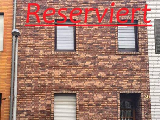 Reihenhaus zum Kauf 259.000 € 6 Zimmer 125,3 m² 370 m² Grundstück frei ab 01.06.2026 Düren 52349