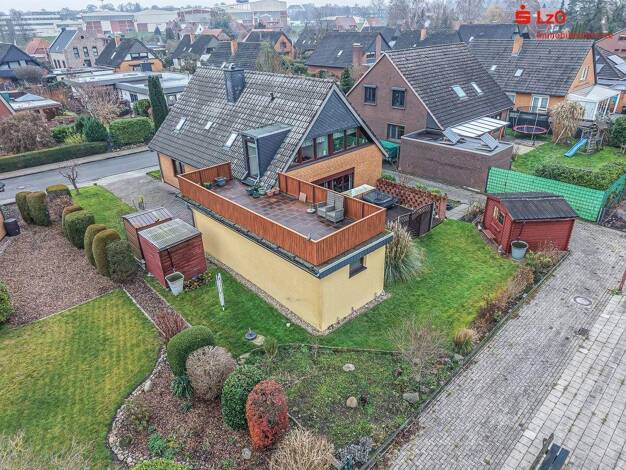 Einfamilienhaus zum Kauf 281.000 € 7 Zimmer 214,5 m² 512 m² Grundstück Lemwerder 27809