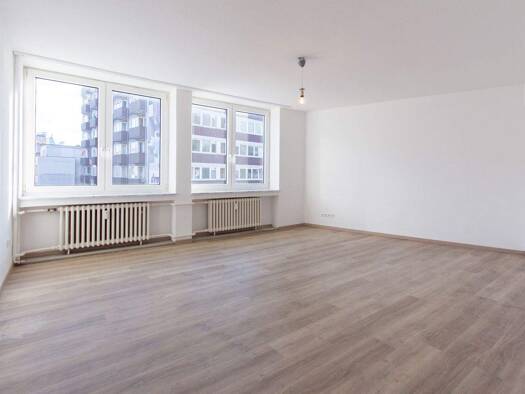 WG-Zimmer zur Miete Wohnen auf Zeit 350 € 18 m² 2. Geschoss frei ab 01.03.2026 Mitte Hildesheim 31134