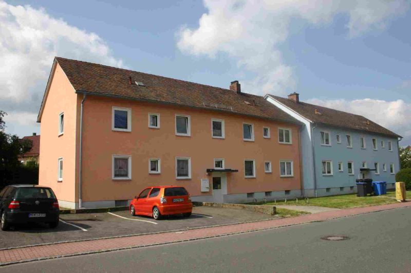 Wohnung zur Miete 489 € 4 Zimmer 75,2 m²<br/>Wohnfläche EG<br/>Geschoss ab sofort<br/>Verfügbarkeit Egerländer Str. 14 Altenstadt Altenstadt a.d.Waldnaab 92665