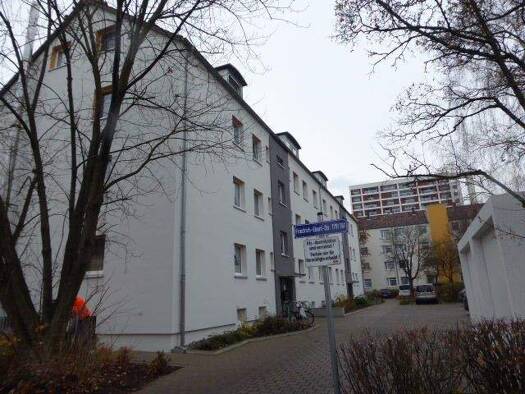 Wohnung zur Miete 345 € 2 Zimmer 48,4 m² 4. Geschoss Friedrich-Ebert-Str. 179 Eigenes Heim Fürth 90766