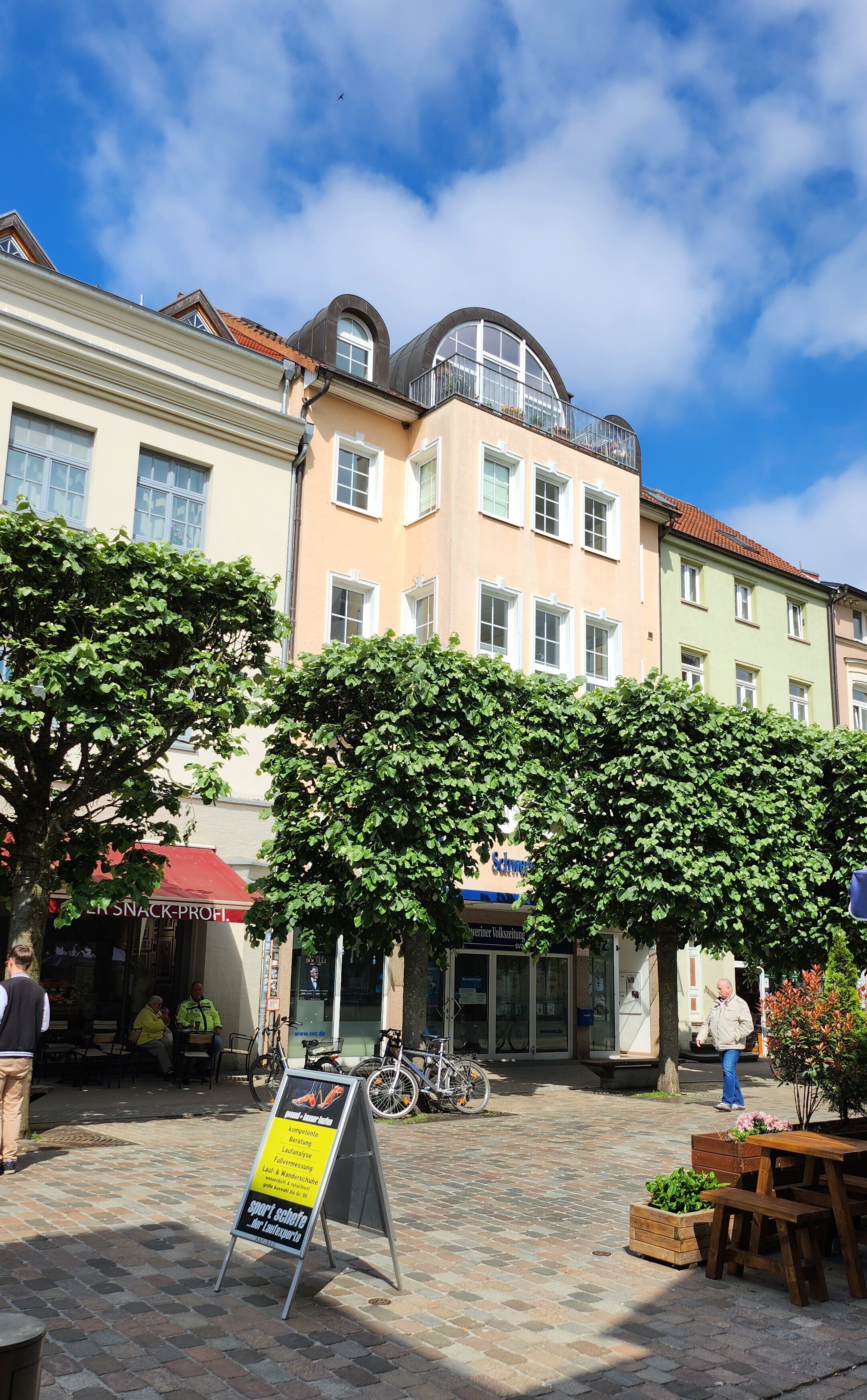 Laden zur Miete provisionsfrei 95 m²<br/>Verkaufsfläche Mecklenburgstraße 39 Altstadt Schwerin 19053