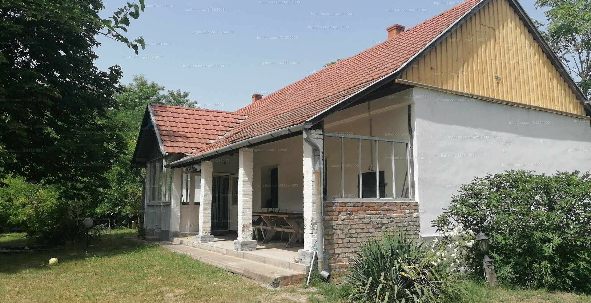 Haus zum Kauf 117.000 € 3 Zimmer 130 m²<br/>Wohnfläche 3.833 m²<br/>Grundstück Szabadszállás 6080