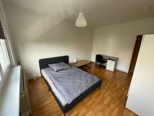 Wohnung zur Miete 1.500 € 3 Zimmer 70 m² Geschoss 6/6 frei ab 01.10.2026 Friedrichsfelde Berlin 10315