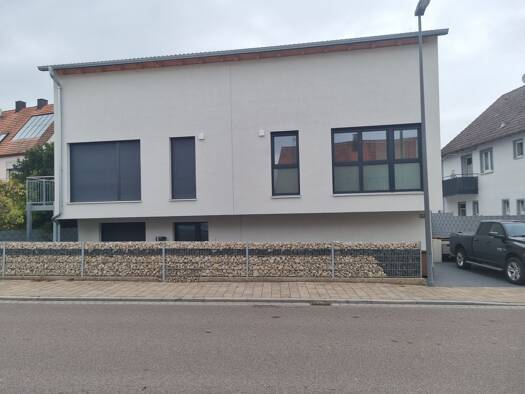 Mehrfamilienhaus zum Kauf provisionsfrei als Kapitalanlage geeignet 445.000 € 5 Zimmer 125 m² 120 m² Grundstück Aurach 91589