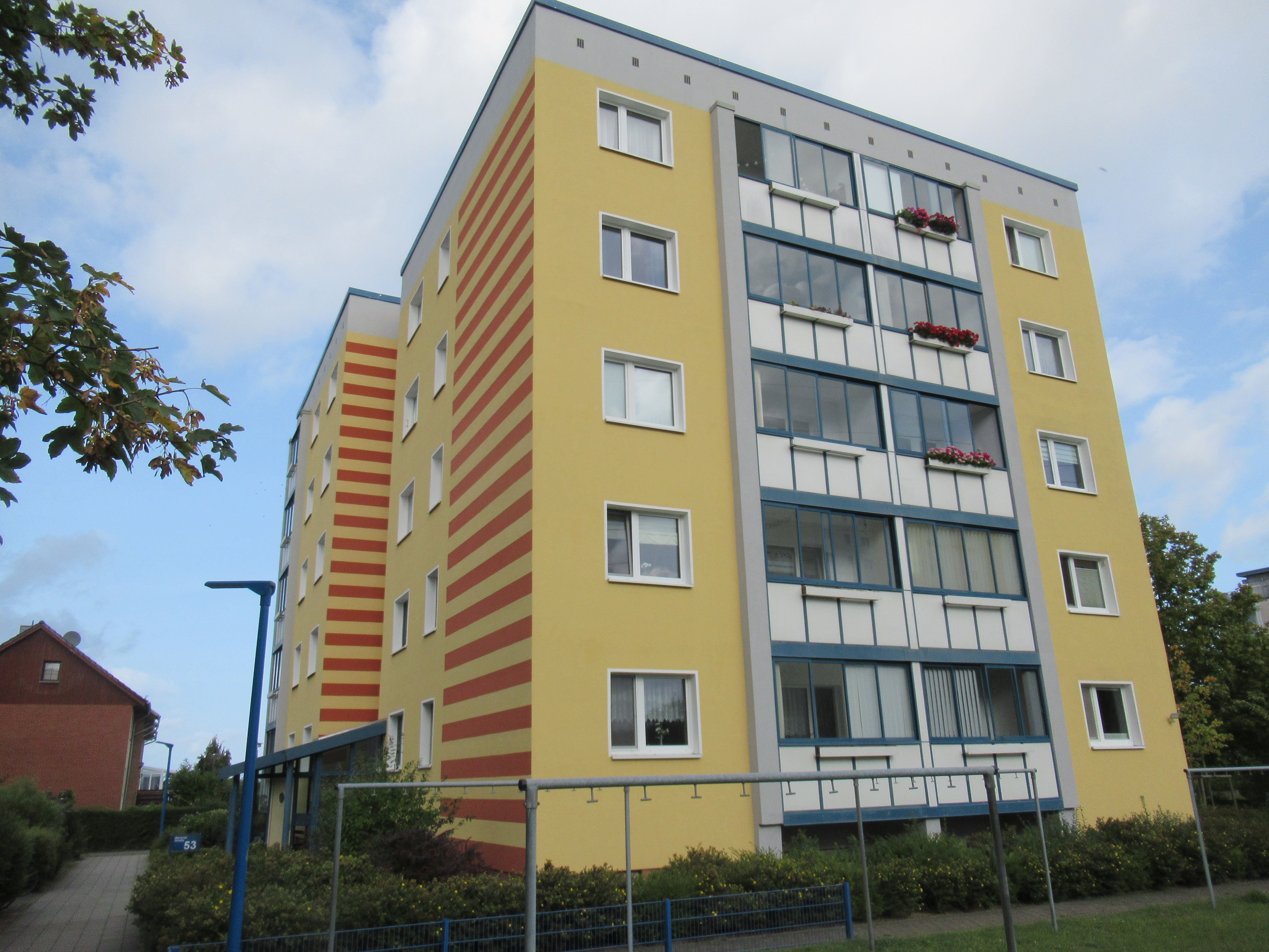 Studio zum Kauf 109.000 € 1 Zimmer 28 m²<br/>Wohnfläche 3.<br/>Geschoss ab sofort<br/>Verfügbarkeit Lichtenhagen Rostock 18109