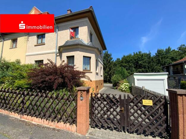 Doppelhaushälfte zum Kauf 195.000 € 5 Zimmer 98,2 m² 431 m² Grundstück frei ab sofort Saalfeld Saalfeld/Saale 07318