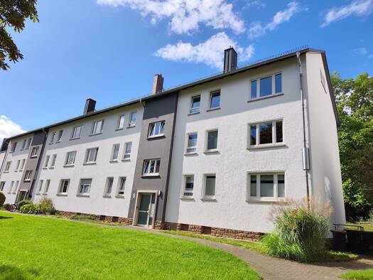 Wohnung zur Miete 840 € 4 Zimmer 84,2 m² Geschoss 2/3 frei ab sofort Wehlheiden Kassel 34121