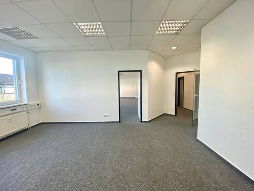 Bürofläche zur Miete provisionsfrei 1.815 € 5,5 Zimmer 201 m² Bürofläche Frankenring 23 Godshorn Langenhagen 30855