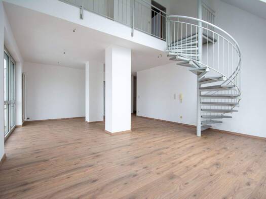 Maisonette zur Miete 900 € 2 Zimmer 89 m² frei ab 01.12.2025 Neumarkt Neumarkt in der Oberpfalz 92318