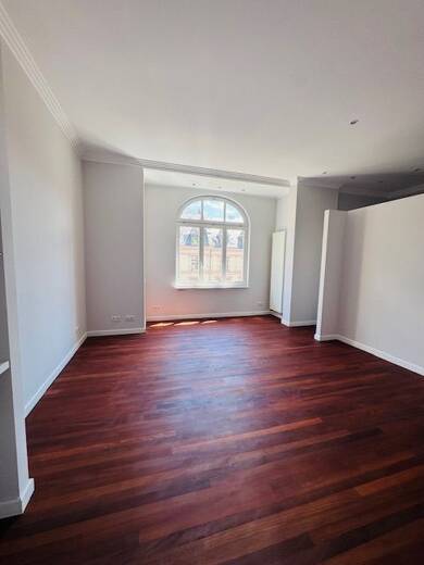 Wohnung zur Miete 1.250 € 2 Zimmer 66 m² 4. Geschoss frei ab 15.07.2025 Gutleutstr. 16a Bahnhofsviertel Frankfurt 60329
