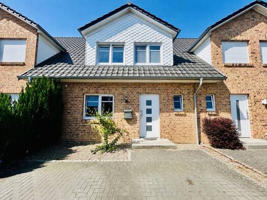 Reihenmittelhaus zum Kauf 395.000 € 4 Zimmer 115,2 m² 204,8 m² Grundstück Apensen 21641