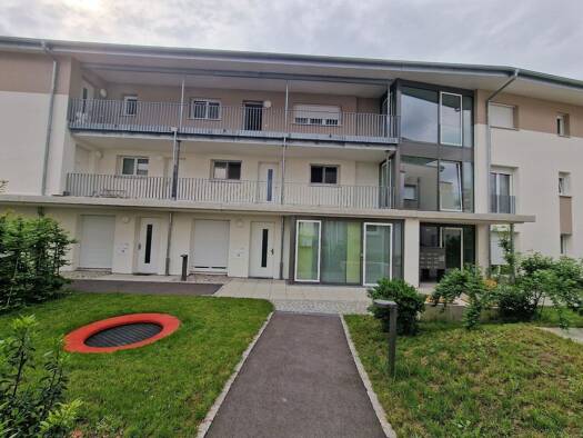 Wohnung zur Miete nur mit Wohnberechtigungsschein 831 € 3 Zimmer 78,7 m² 1. Geschoss frei ab 01.10.2026 Seracher Straße Hohenkreuz Esslingen am Neckar 73732