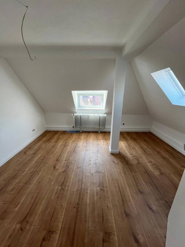 Wohnung zur Miete 630 € 2 Zimmer 40 m² Dachgeschoss, 5. Geschoss Gutenbergstraße 2 Nordstadt Pforzheim 75177