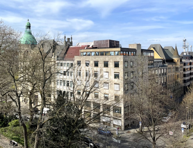 Bürofläche zur Miete provisionsfrei 16,50 € 1.234,9 m² Bürofläche teilbar ab 616 m² Mitte Hannover 30159