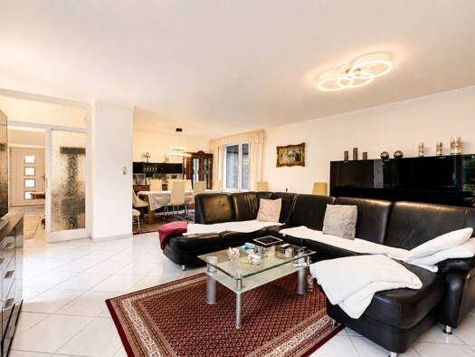 Einfamilienhaus zum Kauf 599.900 € 7 Zimmer 243 m² 938 m² Grundstück Itzehoe 25524