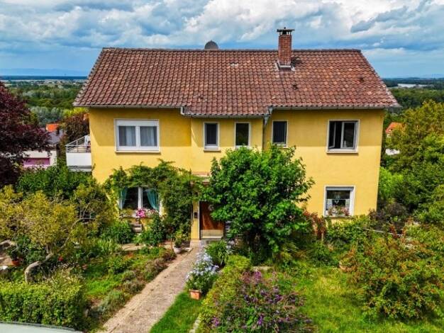 Mehrfamilienhaus zum Kauf 370.000 € 9 Zimmer 211,9 m² 1.183 m² Grundstück Rheinweiler Bad Bellingen 79415