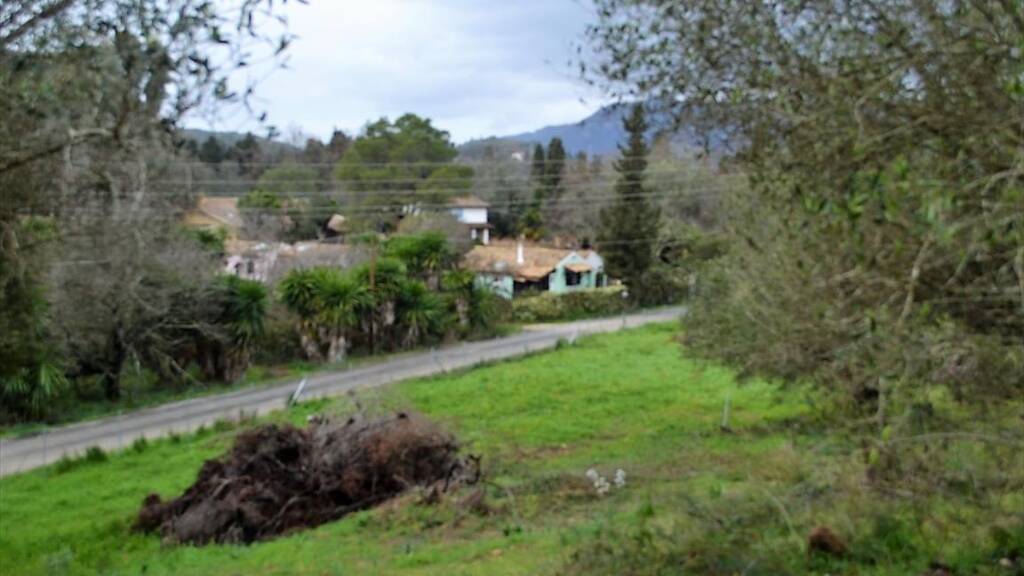 Land-/Forstwirtschaft zum Kauf 250.000 € 5.200 m² Grundstück Korfu