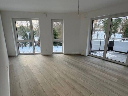 Wohnung zur Miete 1.400 € 3 Zimmer 96 m² Geschoss 1/2 frei ab sofort Donnerschwee Oldenburg 26123