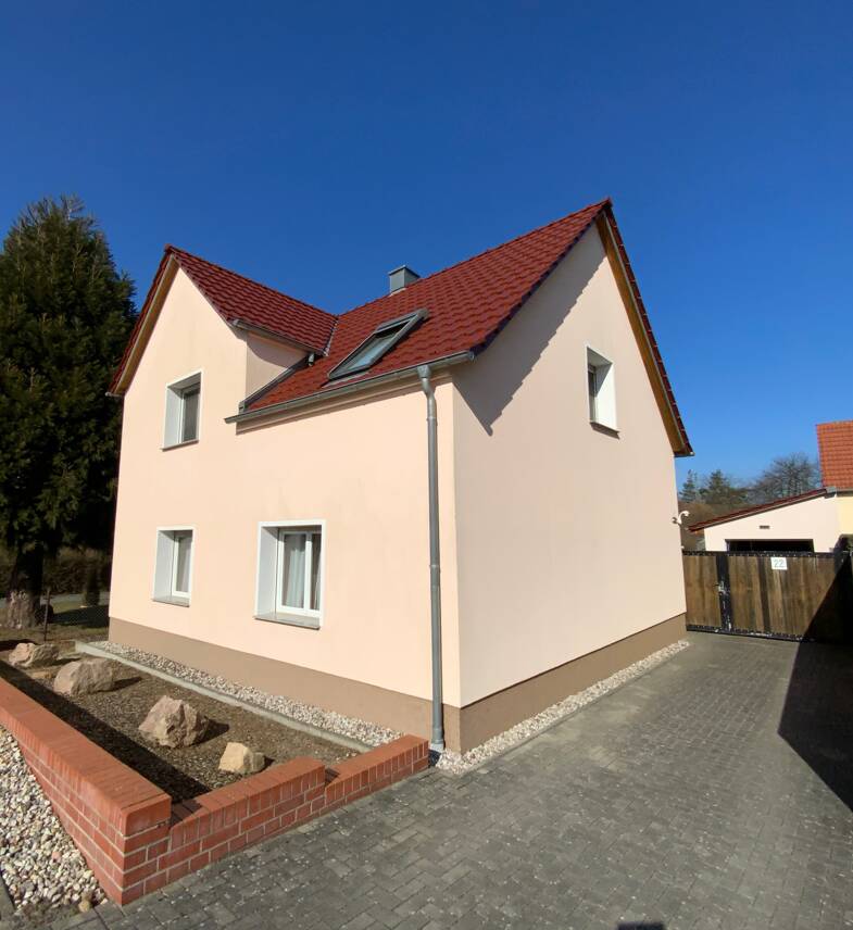 Haus zum Kauf 4,5 Zimmer 105 m² 1.399 m² Grundstück Am Ring 22 Schwarze Pumpe Spremberg 03130