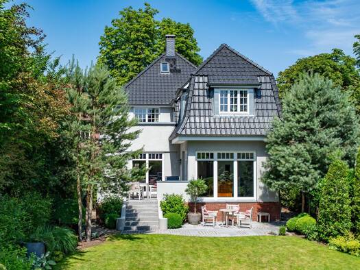 Einfamilienhaus zum Kauf 4 Zimmer 200 m² 739 m² Grundstück Elmshorn 25335