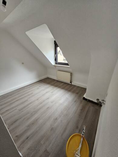 Wohnung zur Miete 500 € 3 Zimmer 70 m² Dachgeschoss frei ab sofort Seebohmstrasse 1 Burbach Saarbrücken 66115