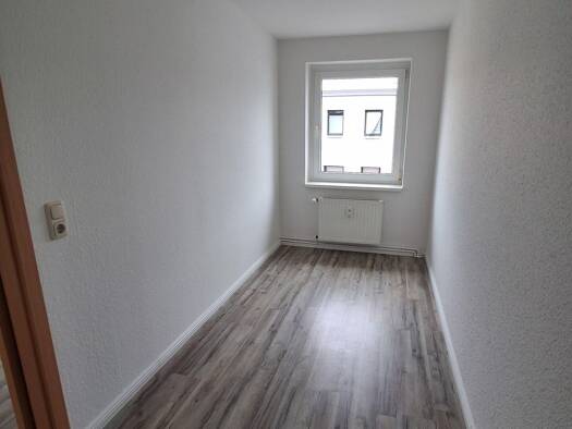 Wohnung zur Miete 677 € 4 Zimmer 90,3 m² 3. Geschoss Fermersleben Fermersleben 39122