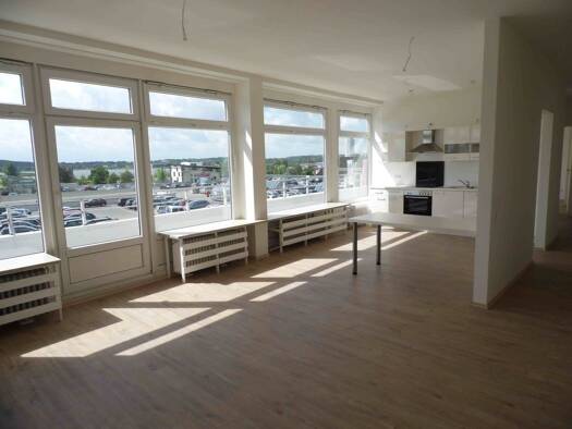 Wohnung zur Miete 785 € 2 Zimmer 86 m² 3. Geschoss frei ab sofort Schleswig 24837