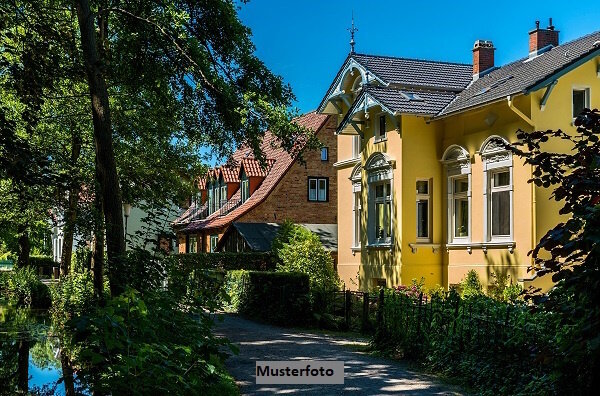 Mehrfamilienhaus zum Kauf 520.000 € 10 Zimmer 287 m²<br/>Wohnfläche 1.152 m²<br/>Grundstück Unterharmersbach Zell a.H. 77736