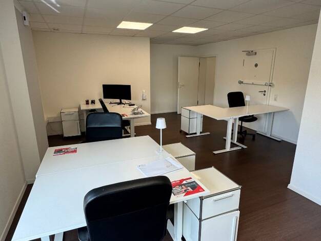 Bürofläche zur Miete provisionsfrei 250 € 4 m² Bürofläche Hauptstraße Much 53804