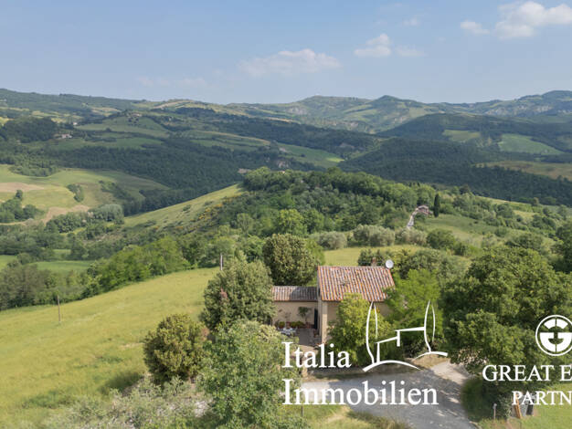 Villa zum Kauf 455.000 € 10 Zimmer 130 m² 25.000 m² Grundstück San Casciano dei Bagni 53040