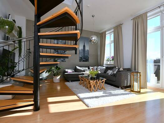 Wohnung zur Miete Wohnen auf Zeit 1.890 € 2,5 Zimmer 73 m² frei ab 01.10.2025 Hohenkreuz Esslingen 73732