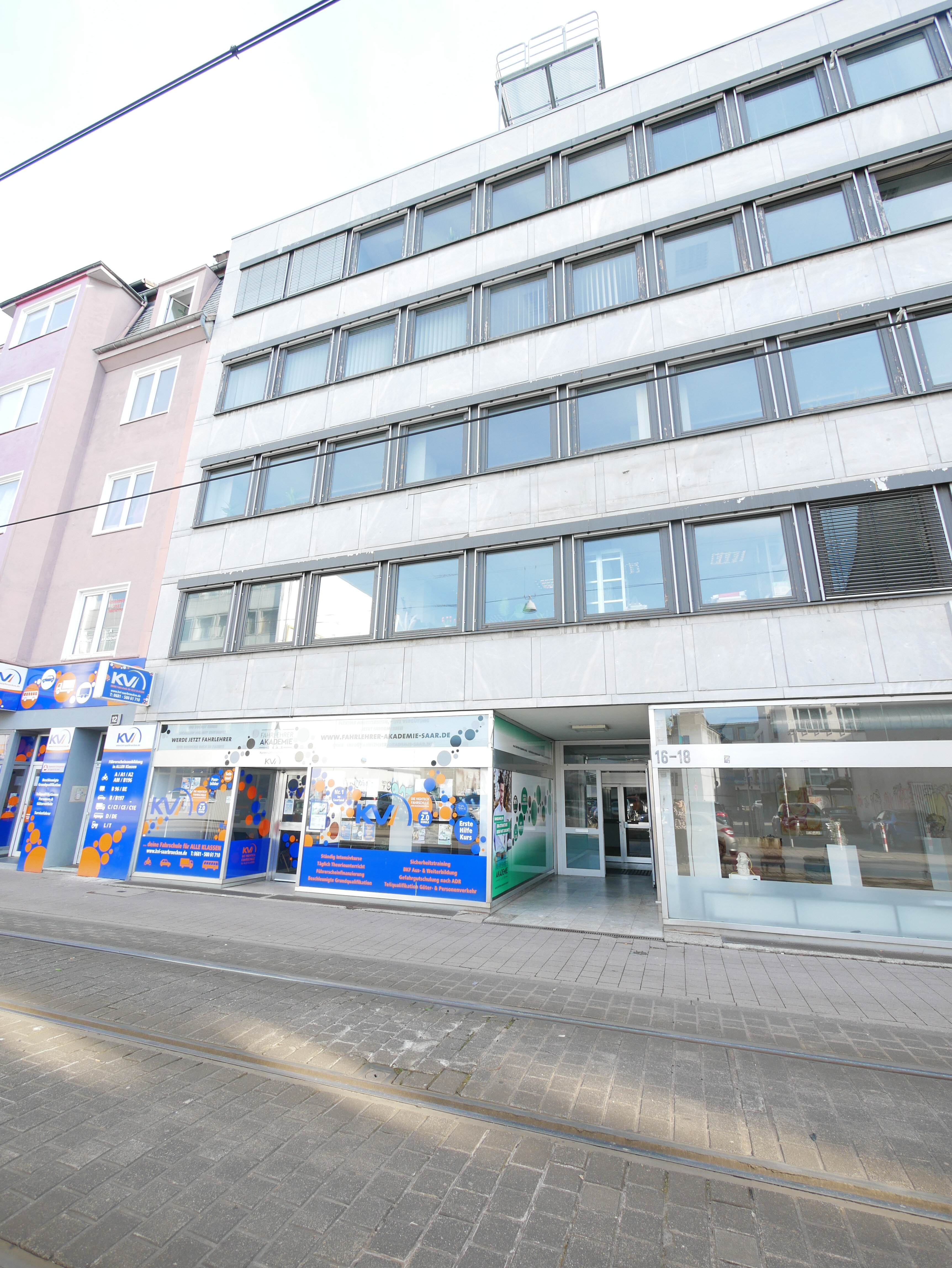 Bürofläche zur Miete 620 € 2 Zimmer 68,9 m²<br/>Bürofläche Am Staden Saarbrücken 66111